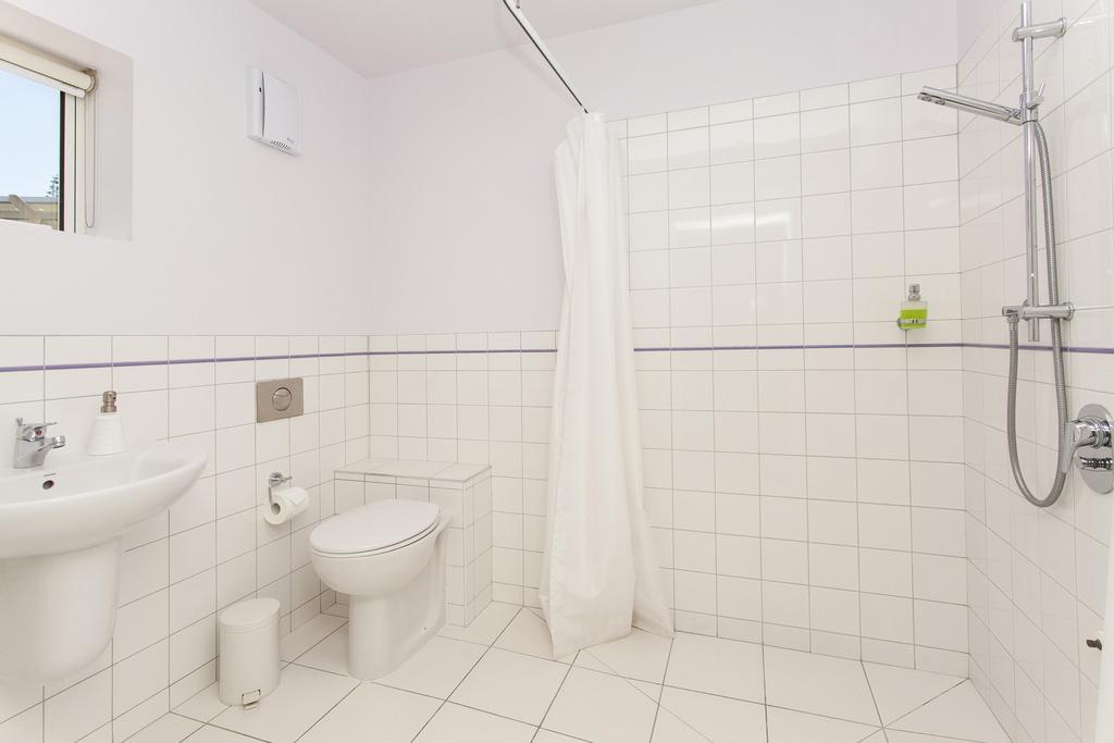 כרייסטצ'רץ' Le Petit Hotel מראה חיצוני תמונה